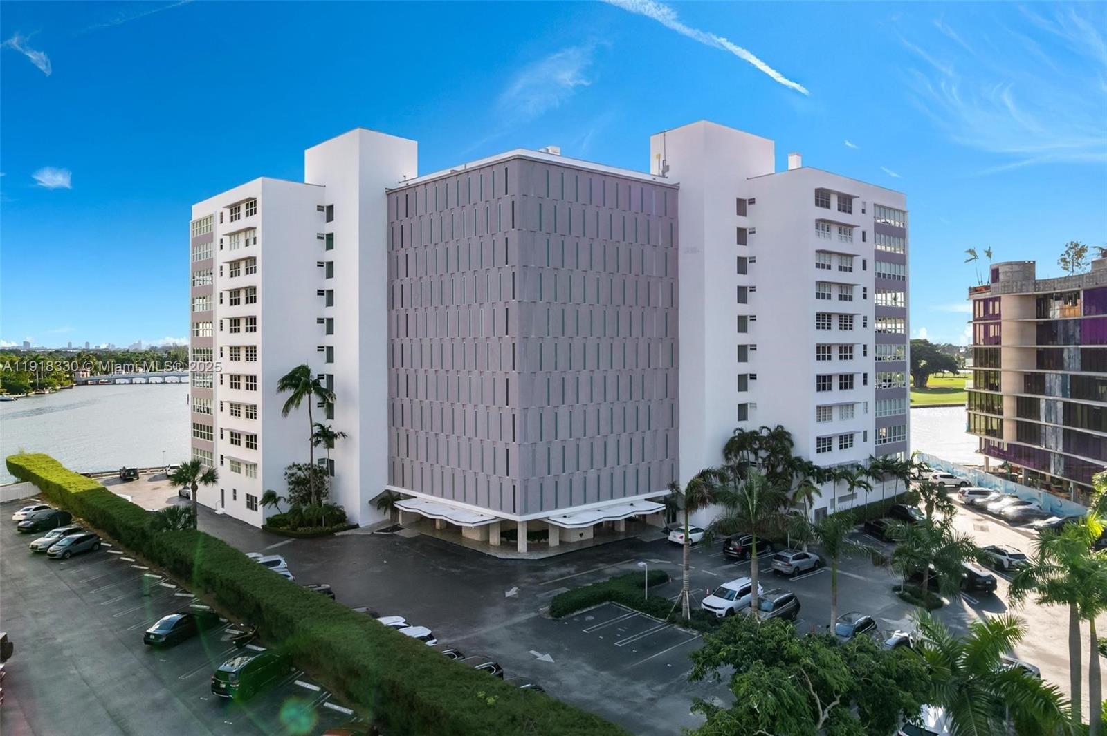 BLAIR HOUSE CONDO - WEST - Residential