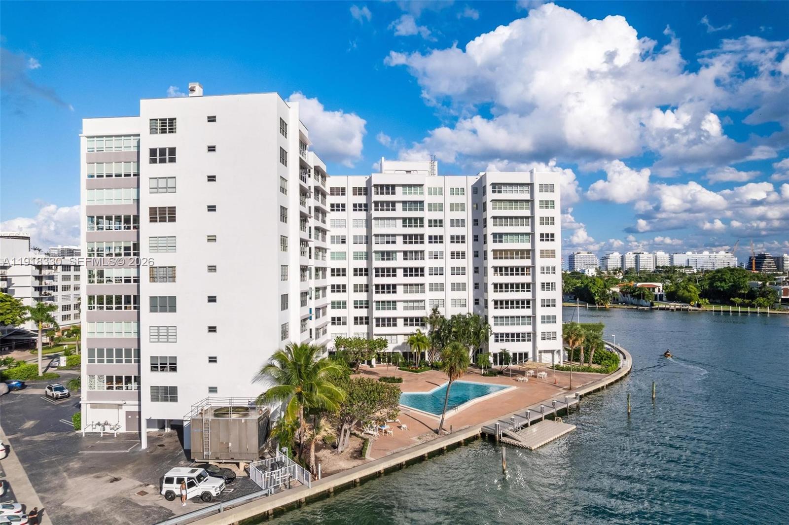 BLAIR HOUSE CONDO - WEST - Residential
