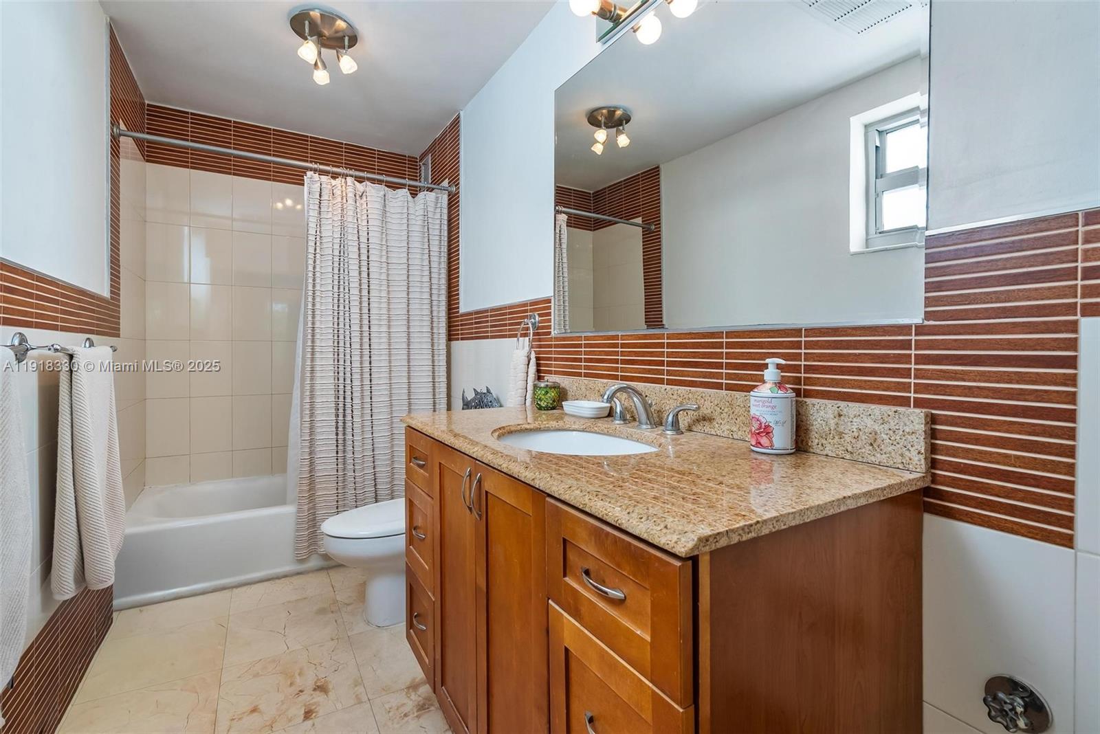 BLAIR HOUSE CONDO - WEST - Residential