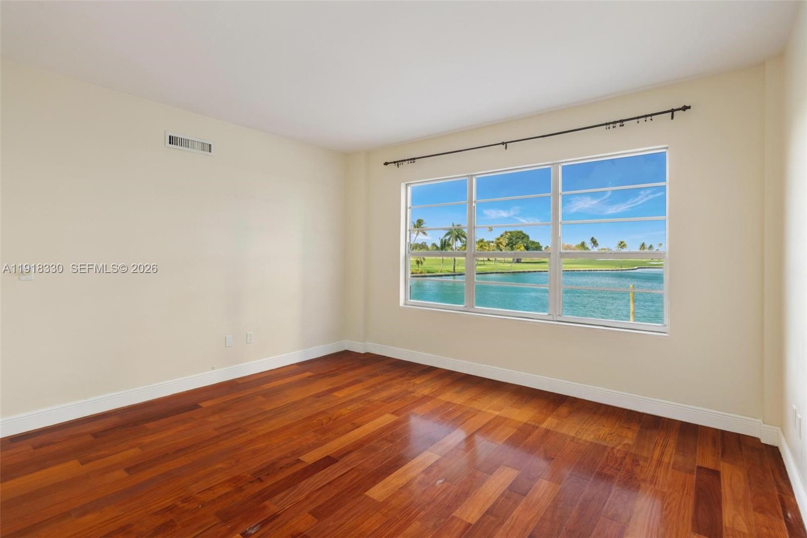 BLAIR HOUSE CONDO - WEST - Residential