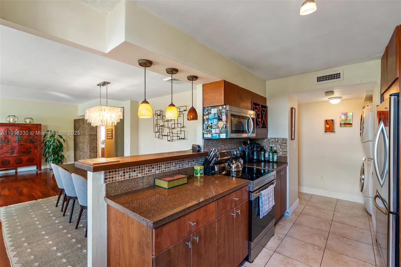 BLAIR HOUSE CONDO - WEST - Residential