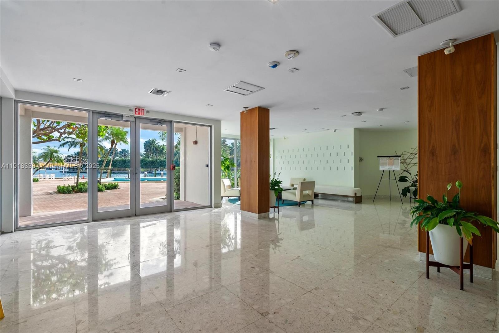 BLAIR HOUSE CONDO - WEST - Residential