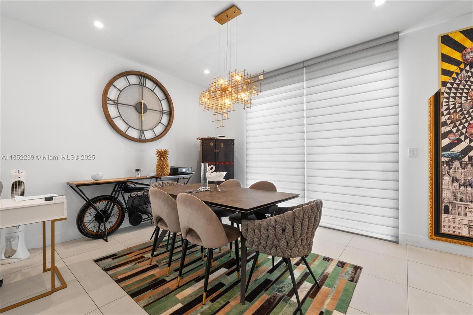 DORAL PALMS SOUTH - Residential