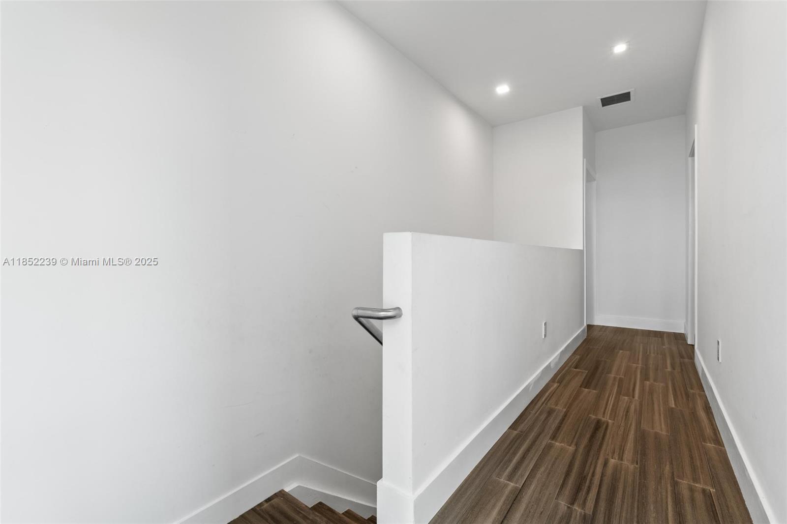 DORAL PALMS SOUTH - Residential