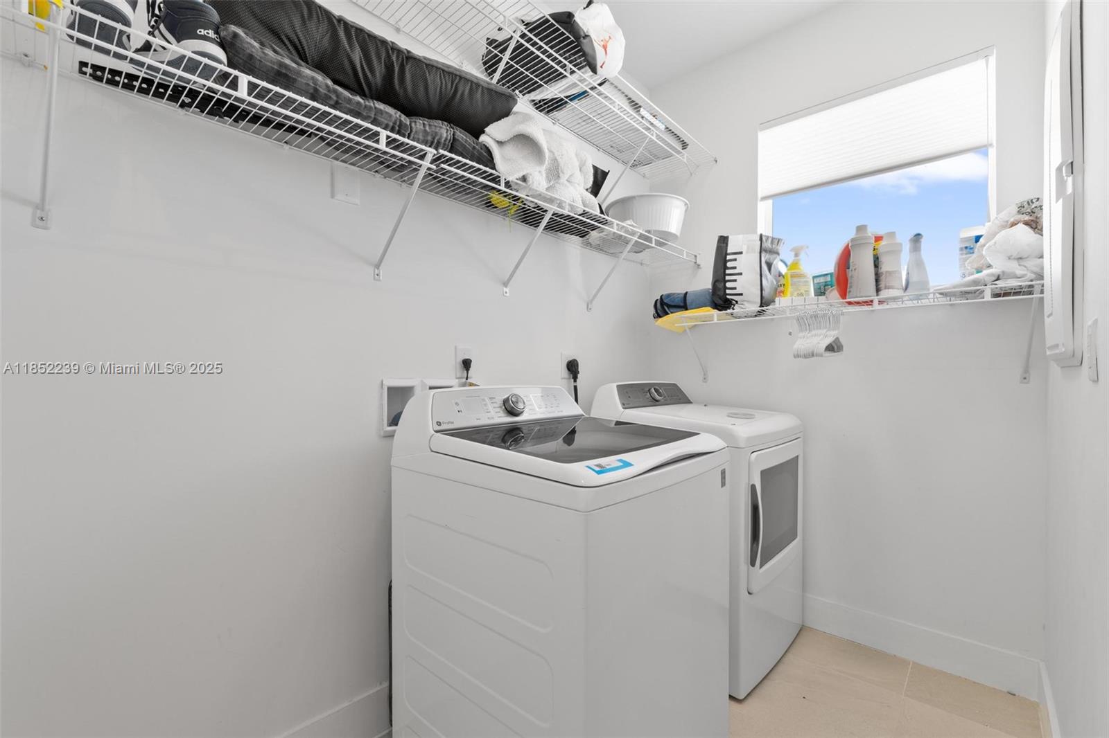 DORAL PALMS SOUTH - Residential