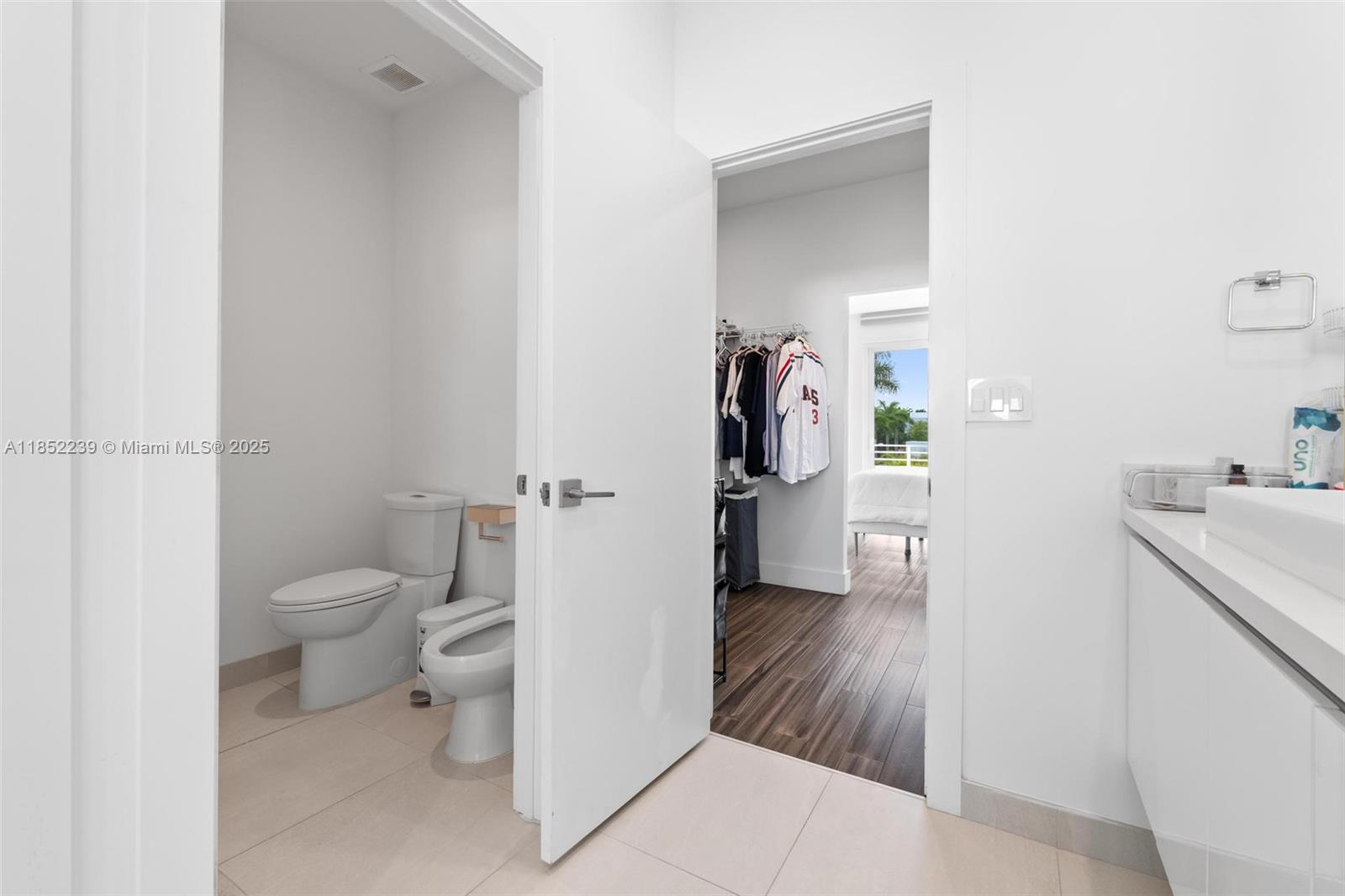 DORAL PALMS SOUTH - Residential