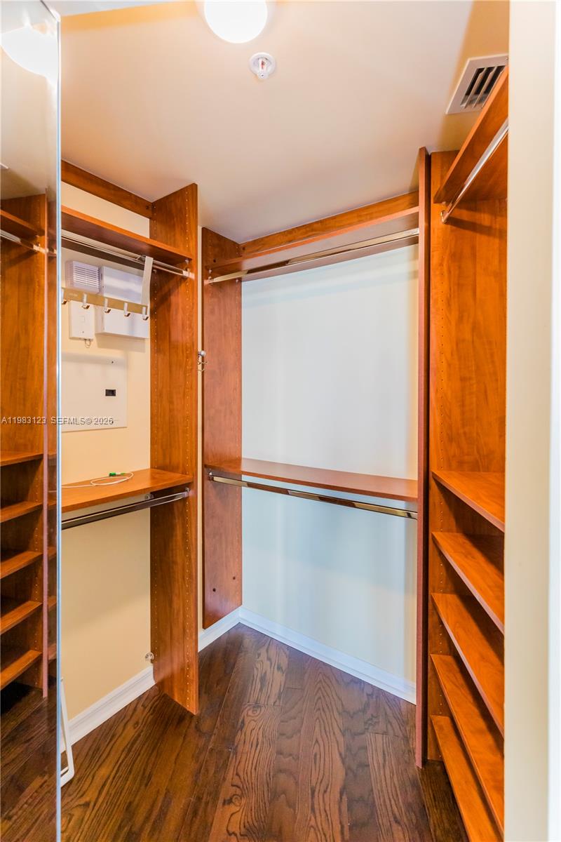 WATERGARDEN CONDO - Residential Lease