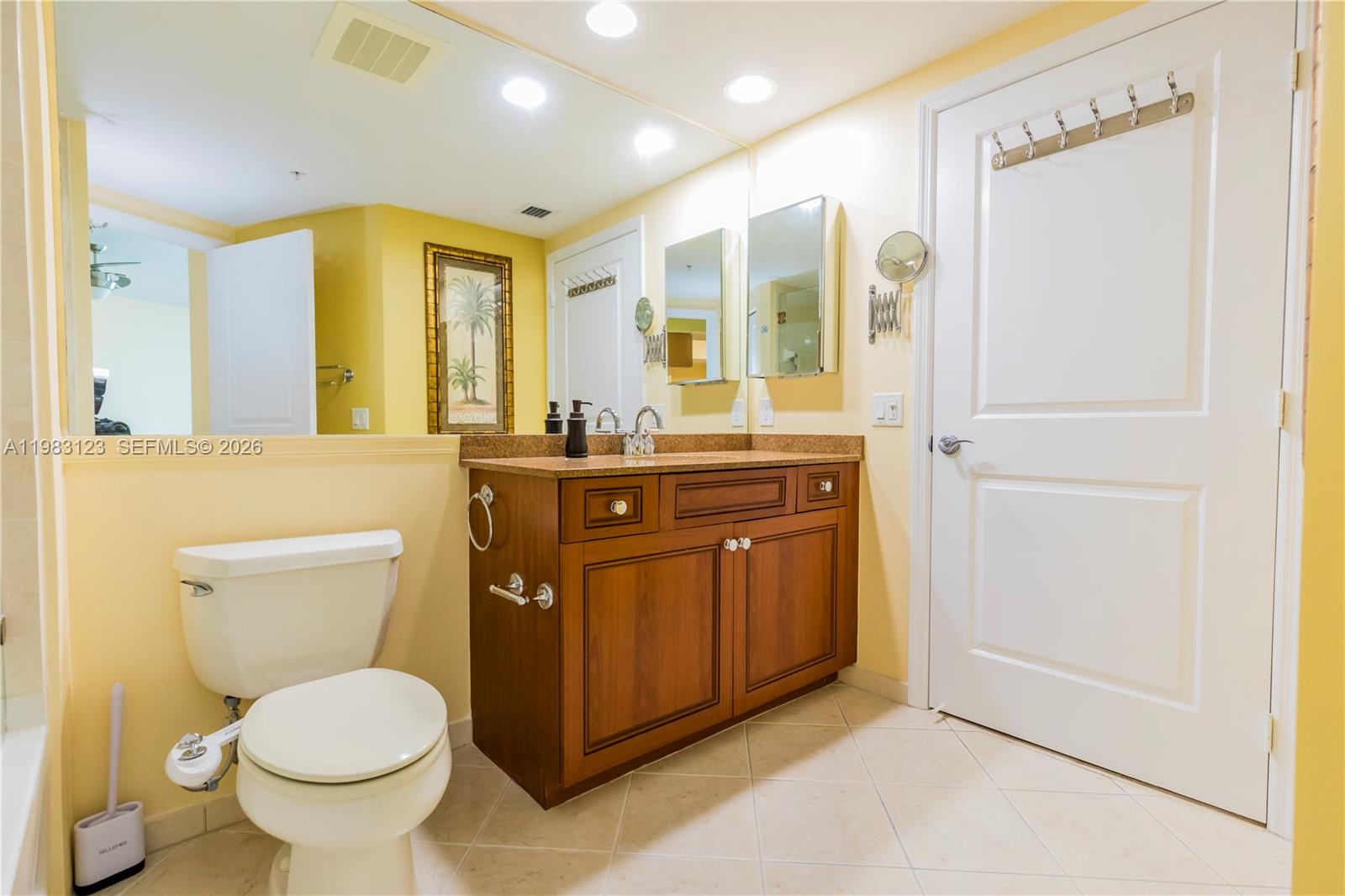 WATERGARDEN CONDO - Residential Lease