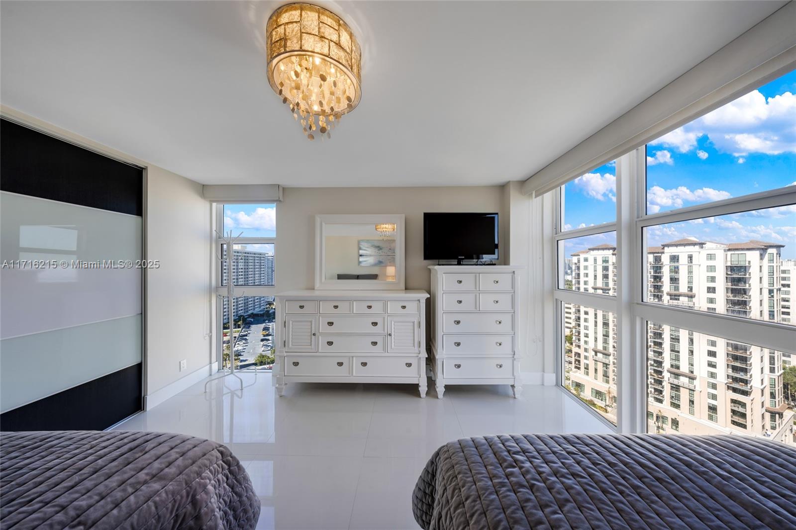 ARLEN HOUSE EAST CONDO - Residential