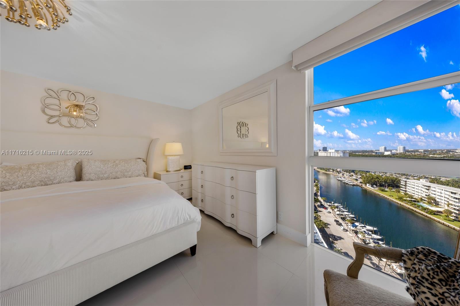 ARLEN HOUSE EAST CONDO - Residential