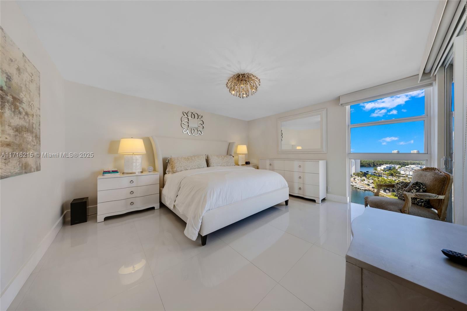 ARLEN HOUSE EAST CONDO - Residential