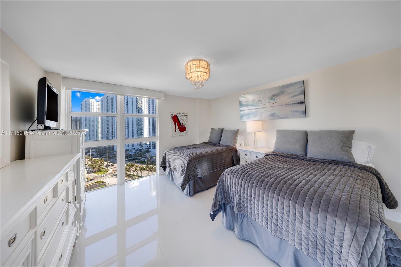 ARLEN HOUSE EAST CONDO - Residential