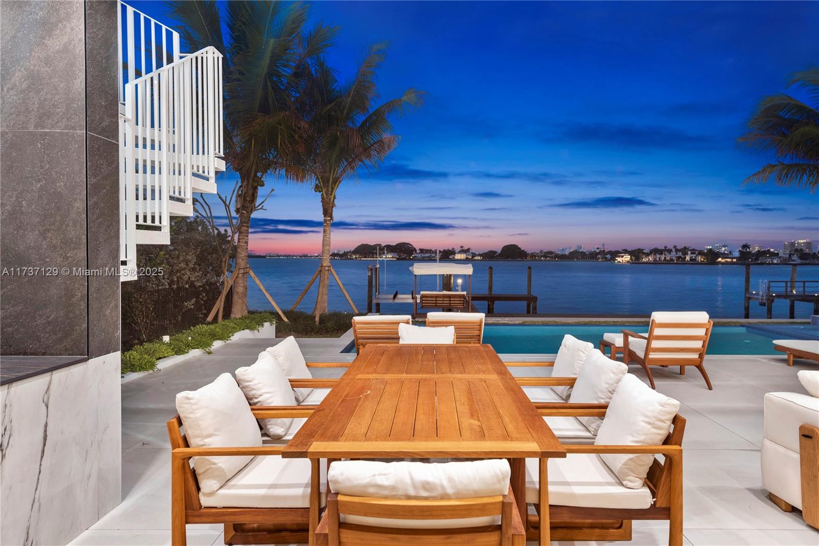 BISCAYNE POINT - Residential