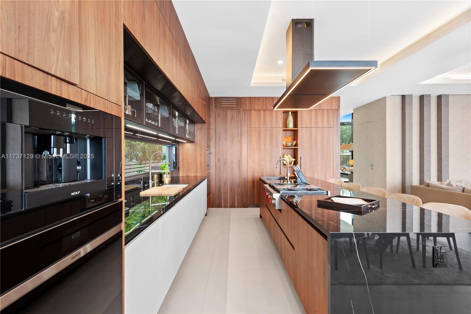 BISCAYNE POINT - Residential