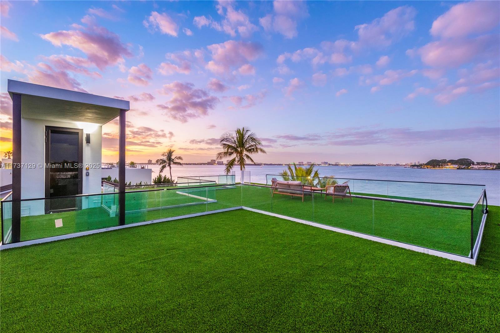 BISCAYNE POINT - Residential