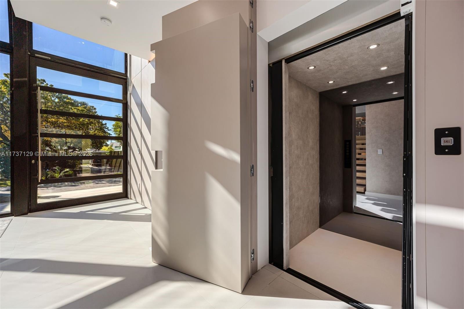 BISCAYNE POINT - Residential