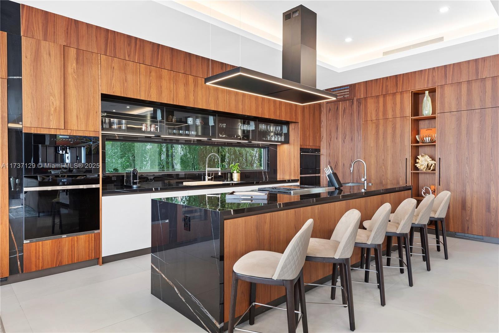 BISCAYNE POINT - Residential