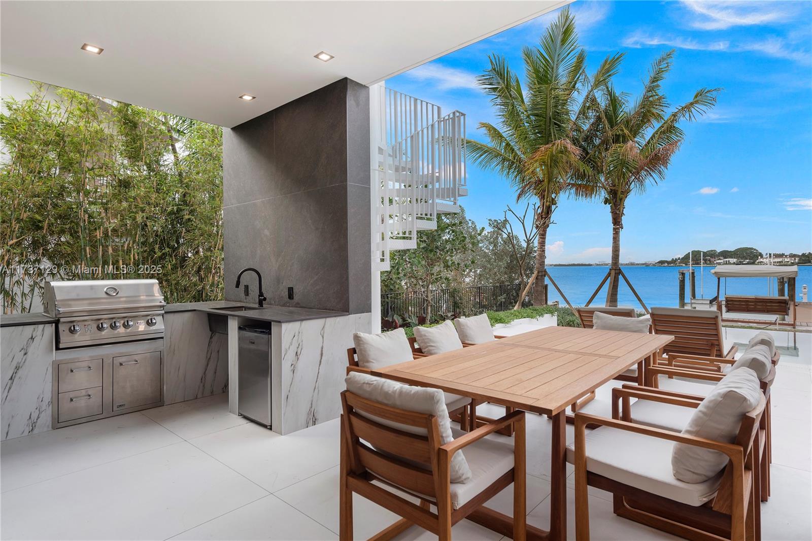 BISCAYNE POINT - Residential