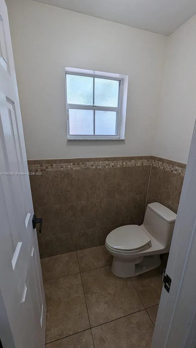 LAKES BY THE BAY SEC 5 - Residential