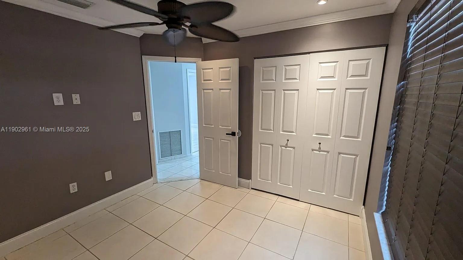 LAKES BY THE BAY SEC 5 - Residential