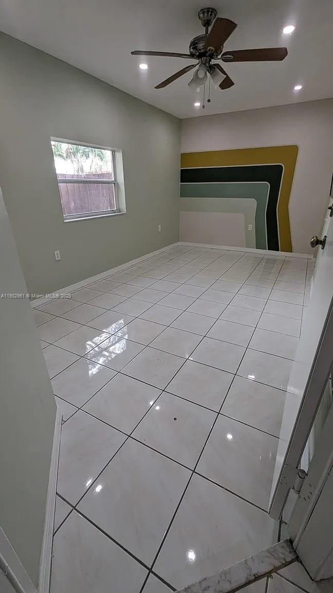 LAKES BY THE BAY SEC 5 - Residential