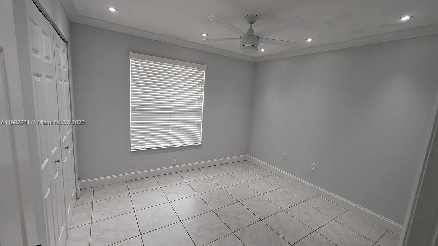 LAKES BY THE BAY SEC 5 - Residential