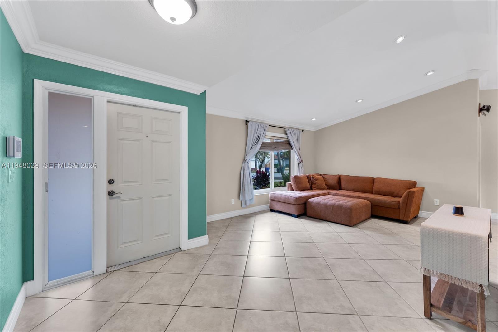 FLAMINGO GARDENS-PHASE TW - Residential