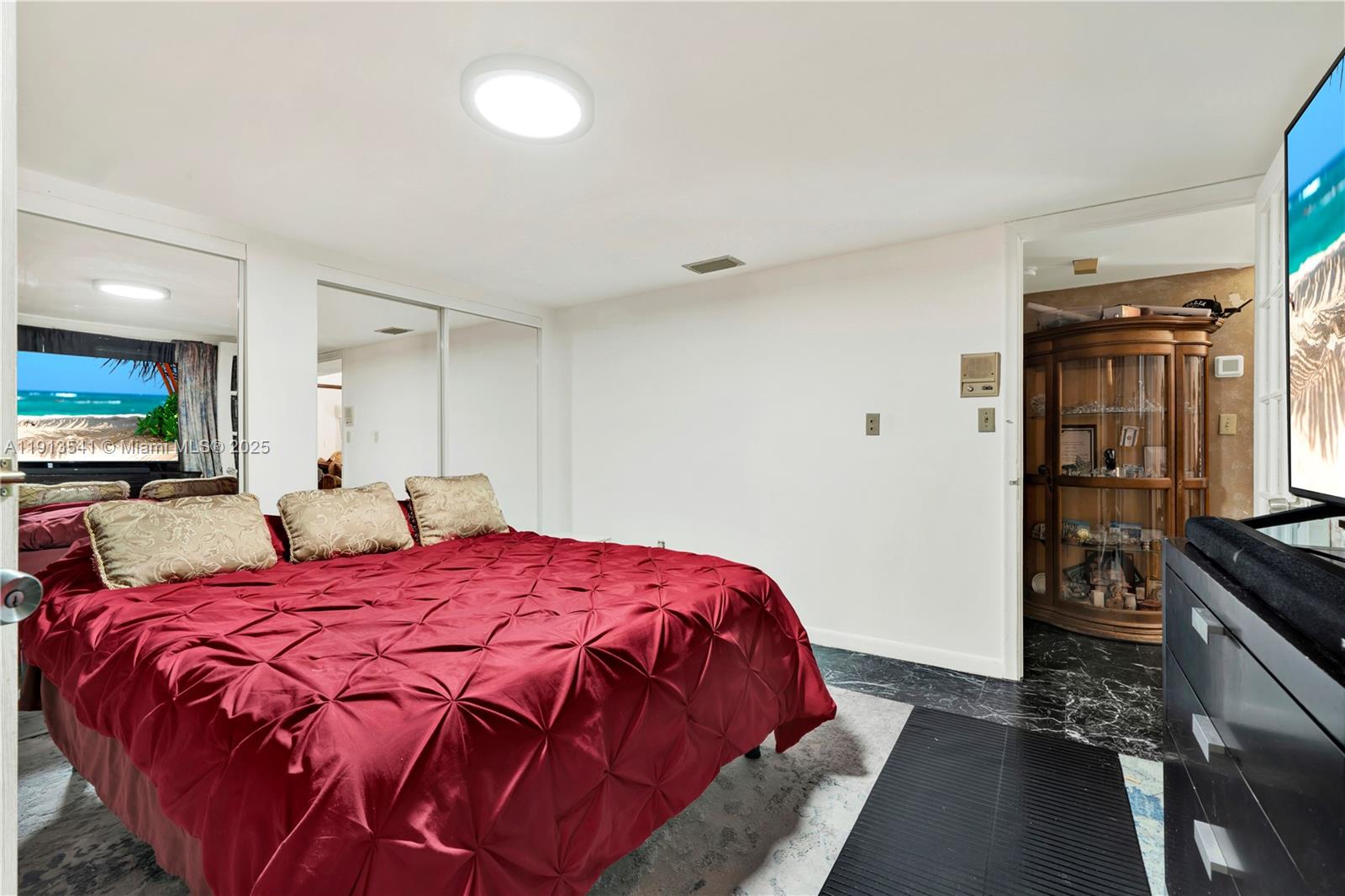 THE MISSIONS - Residential