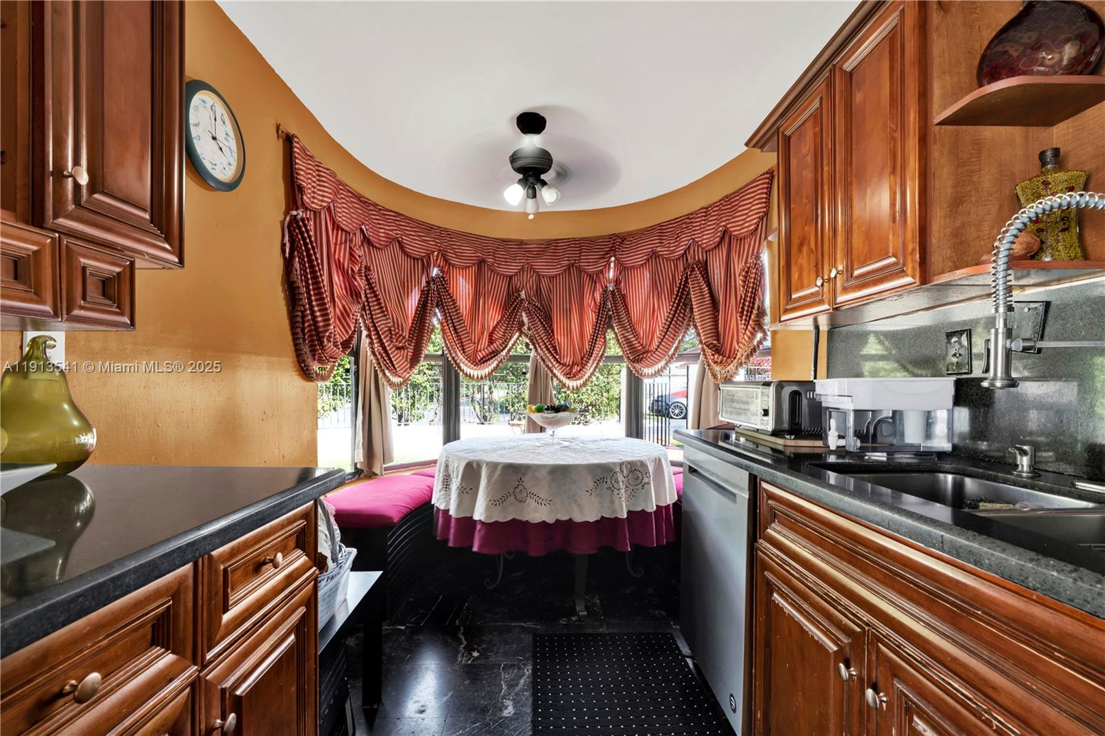 THE MISSIONS - Residential