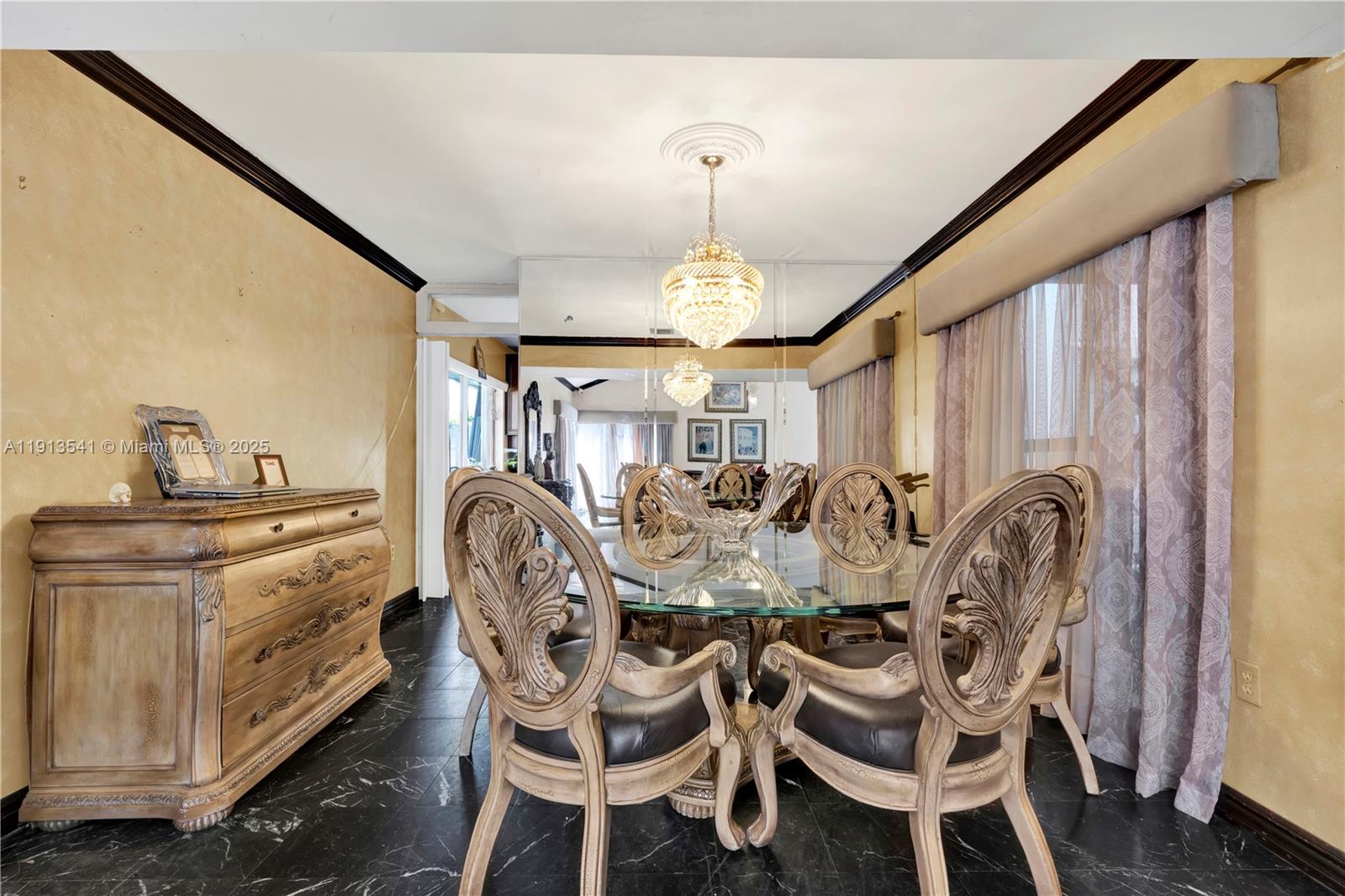 THE MISSIONS - Residential