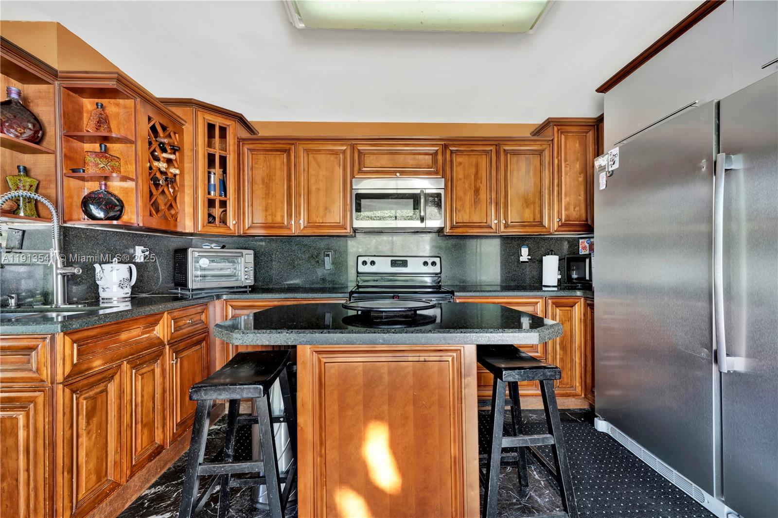 THE MISSIONS - Residential