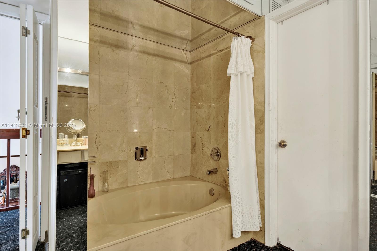 THE MISSIONS - Residential