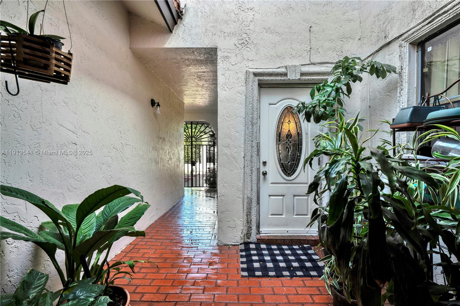 THE MISSIONS - Residential