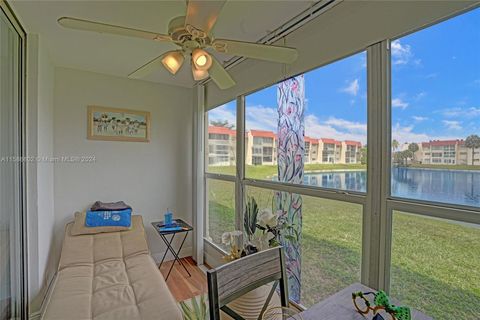 Condominium in Sunrise FL 2850 Sunrise Lakes Dr Dr 24.jpg