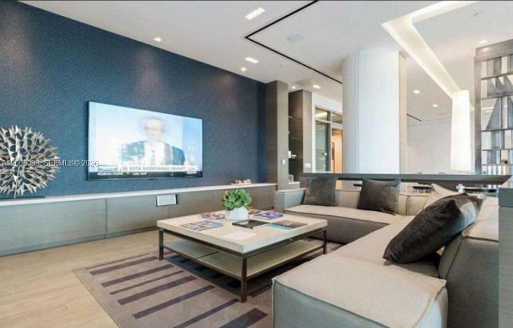 MARINA PALMS RESIDENCES S - Residential