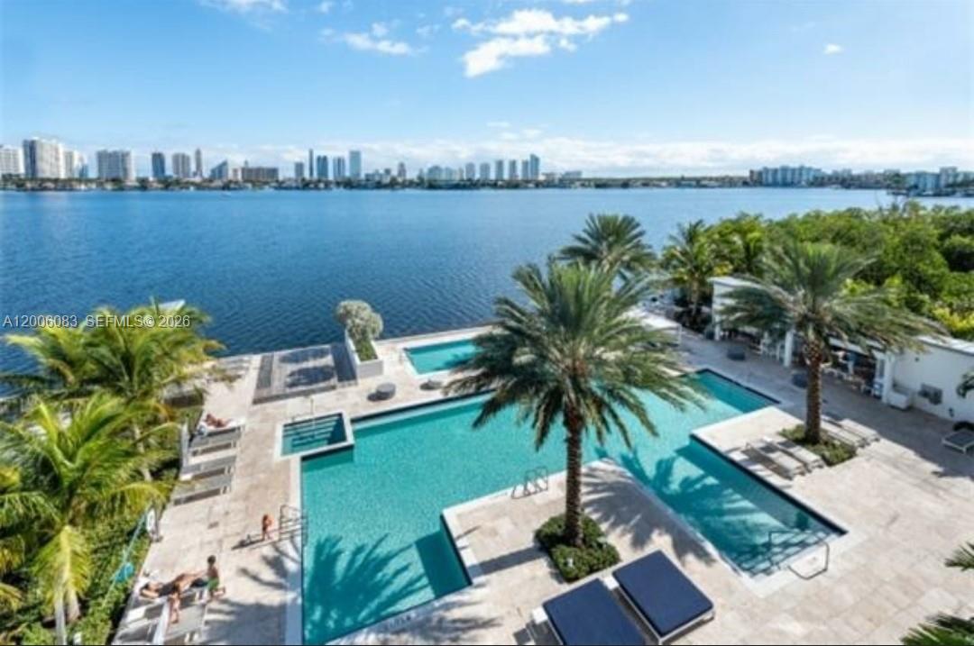 MARINA PALMS RESIDENCES S - Residential