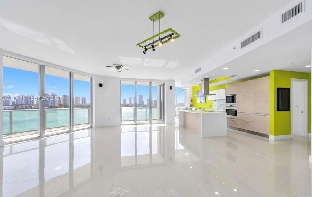 MARINA PALMS RESIDENCES S - Residential