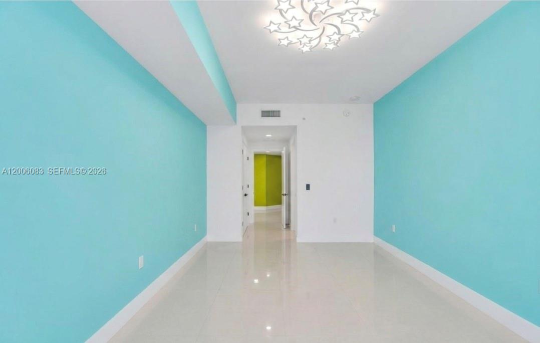 MARINA PALMS RESIDENCES S - Residential