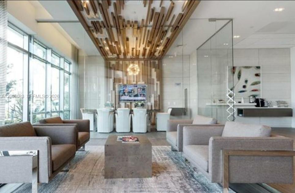 MARINA PALMS RESIDENCES S - Residential