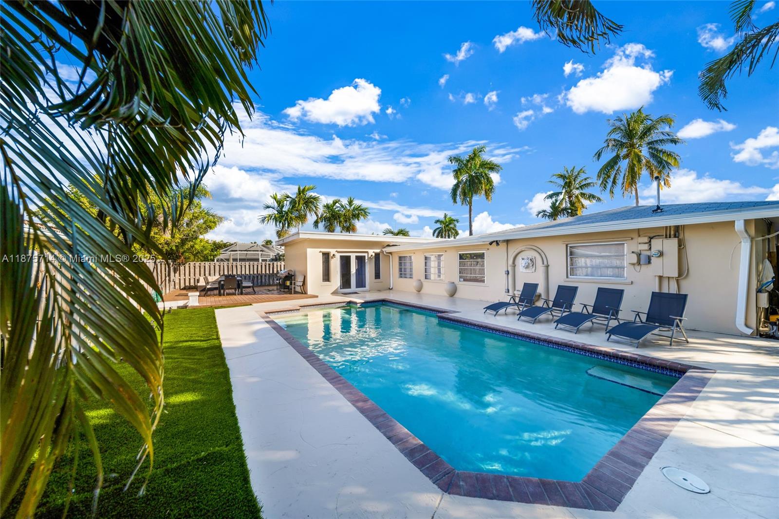 Amazing Home in Lauderdale By The Sea. Walking distance to the beach and many restaurants. Spacious 3000 sq. ft. home featuring 4 bedrooms, 2.5 bathrooms and a big play room/office. French doors open to the double living room perfect for entertaining. Back yard is fully fenced, has in-ground pool as well as a huge patio deck for sunbathing and fire pit gatherings. Minutes to elegant dining on the Intracoastal Waterway like Benihana, Kaluz, Blue Moon or beachside eateries Aruba, Taco Craft, Ocean 101, Village Pump. Outdoor live music on the weekends and seasonal events.