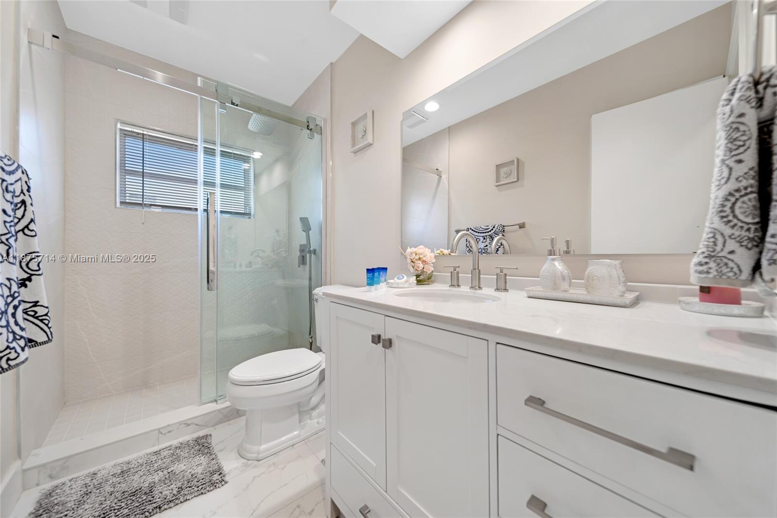 SILVER SHORES SEC OF LAUD - Residential Lease