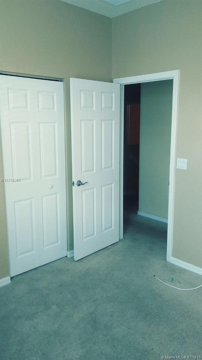 HAMPTON HILLS CONDO - Residential Lease