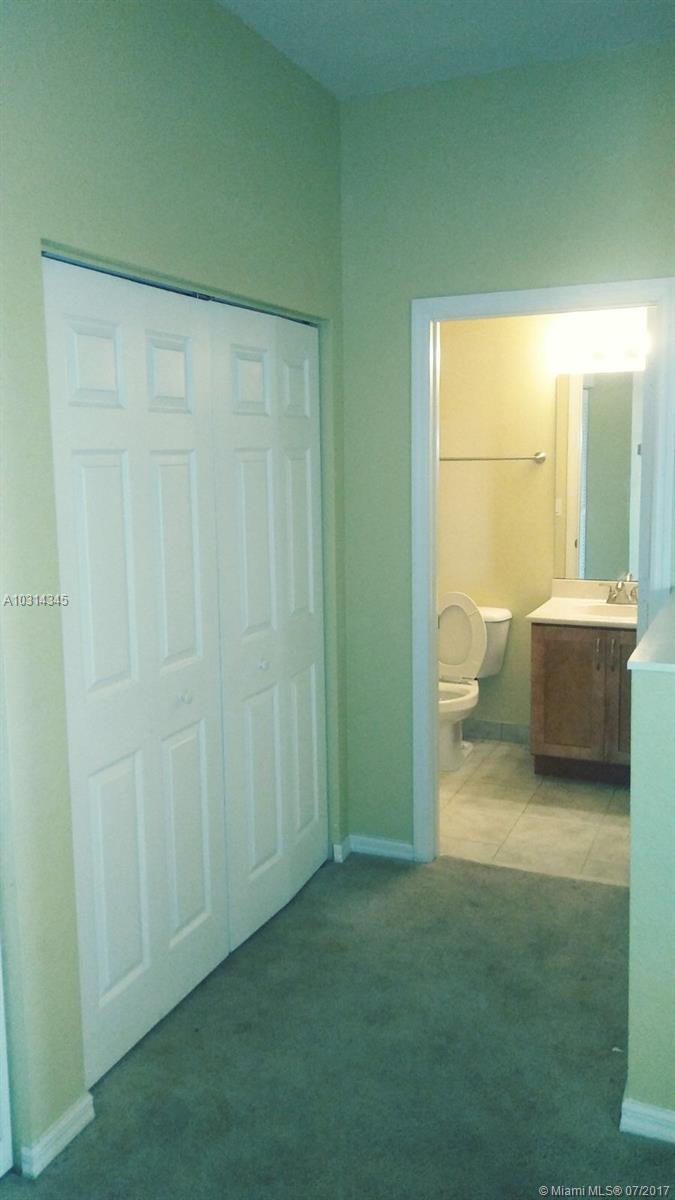 HAMPTON HILLS CONDO - Residential Lease