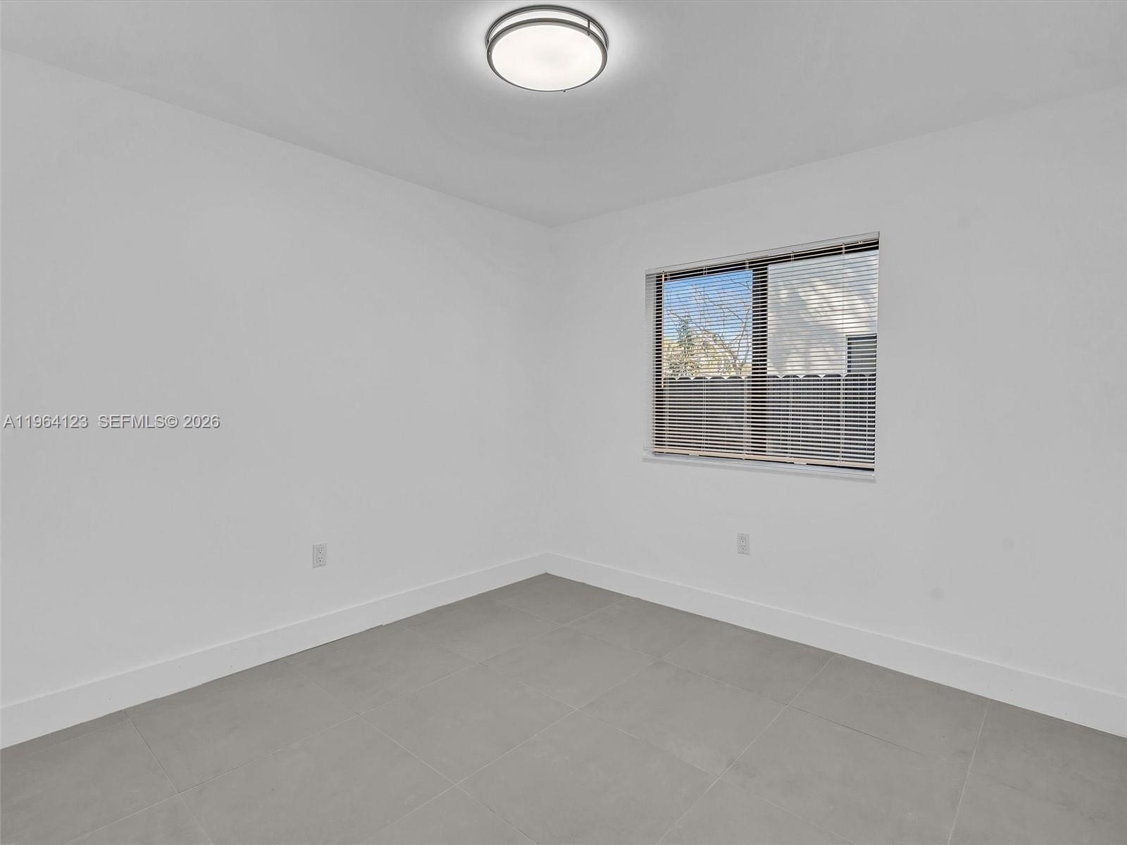 LIBERTY CITY - Residential Income