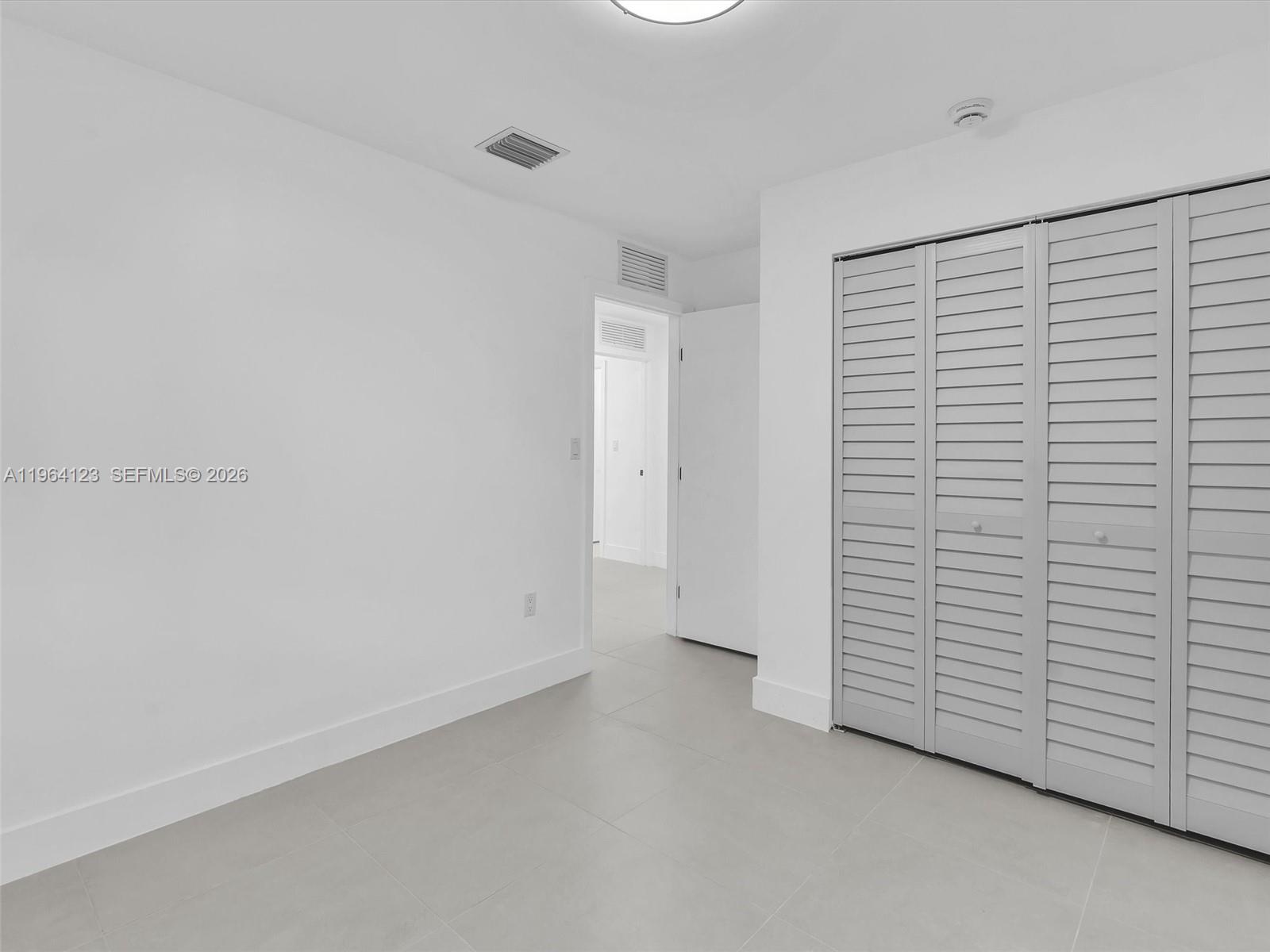 LIBERTY CITY - Residential Income