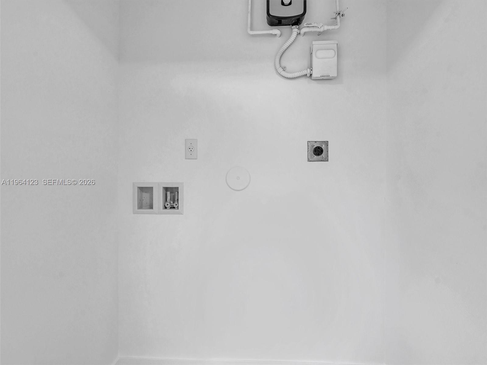 LIBERTY CITY - Residential Income