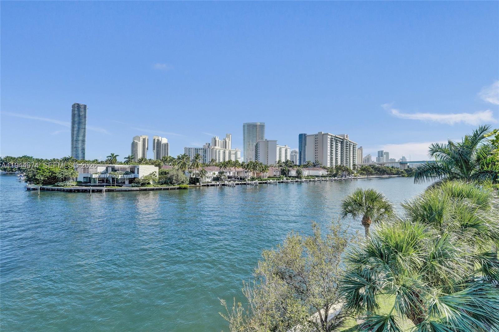 TURNBERRY ISLE SOUTH CONDO - Residential