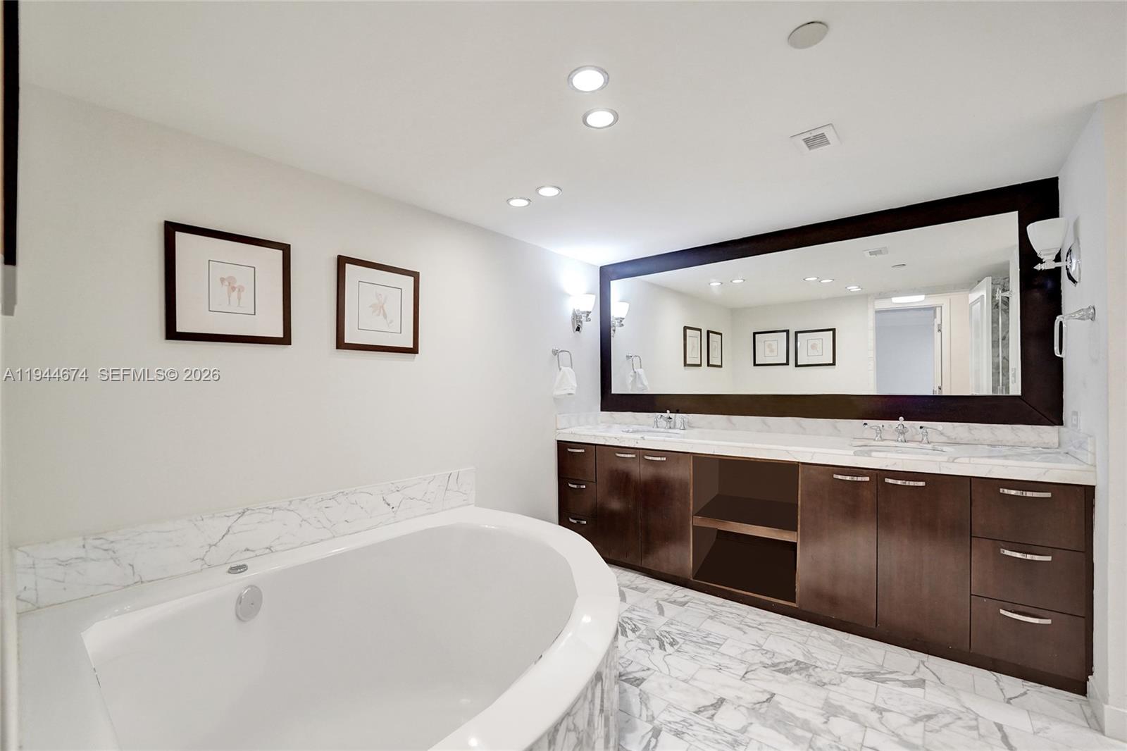 TURNBERRY ISLE SOUTH CONDO - Residential