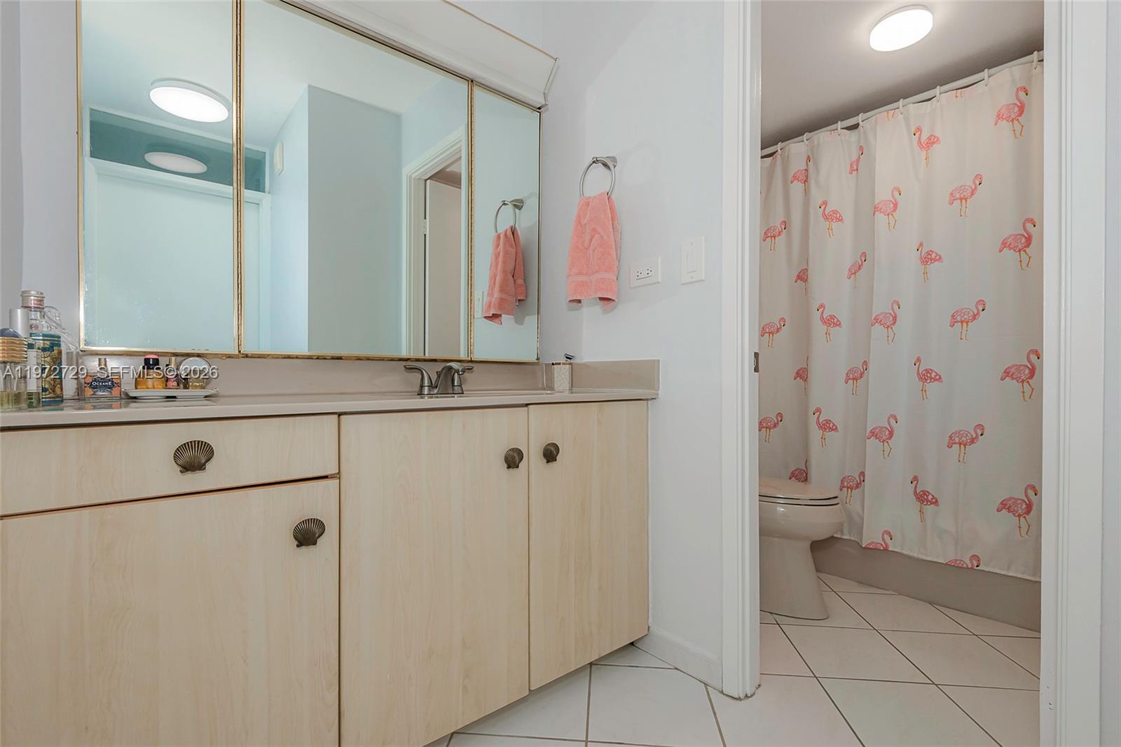 BURLEIGH HOUSE CONDO - Residential