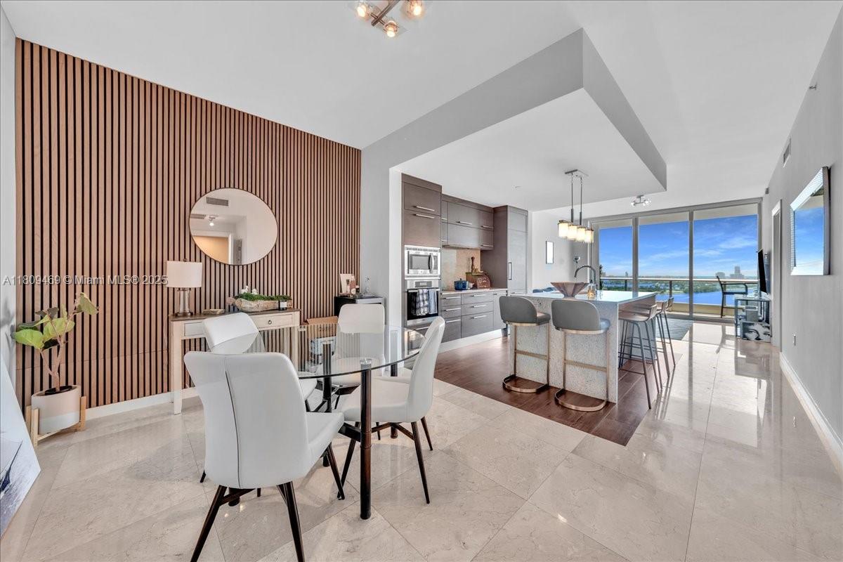 900 Biscayne Blvd 2504, Miami, Broward County, Florida - 1 Bedrooms  
2 Bathrooms - 